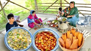 আজ ছেলের জন্য স্পেশাল রান্না হলো, বেগুনি, ফ্রায়েড রাইস আর চিলি চিকেন সবাইমিলে জমিয়ে খেলাম 