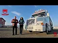 Download Lagu Calin Crisan \u0026 Luminita Puscas - Sunt sofer de Romania (VIDEOCLIP OFICIAL)