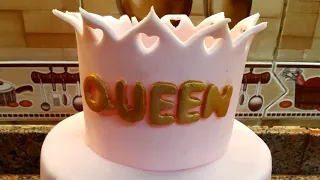 طريقه عمل تاج لتزيين كيك سبوع 