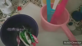 روتيني اليومي مع تنظيف الحمام 