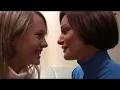 LESBIAN KISSING