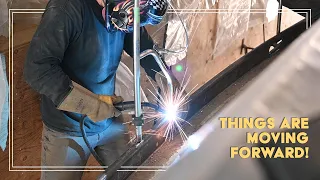 It’s Starting to Look Like a Boat Again!! | ch 5 E 70