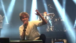 ft island fthx tour nyc 20150128 hong ki focus flower rock falling star