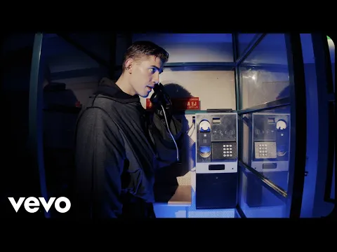 Video Thumbnail: Robin Packalen - Tuut Tuut Tuut (Lyric Video)