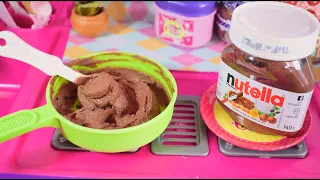 MINI BOLO DE NUTELLA E MORANGO