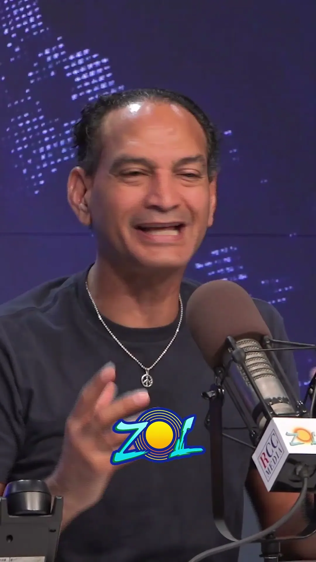 ¿Cómo empoderar a una familia con internet y una tableta?