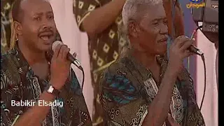 النور الجيلاني فيفيان  النور الجيلاني فيفيان