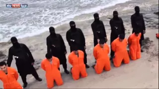 داعش يعلن ذبح 21 مصريا في ليبيا 