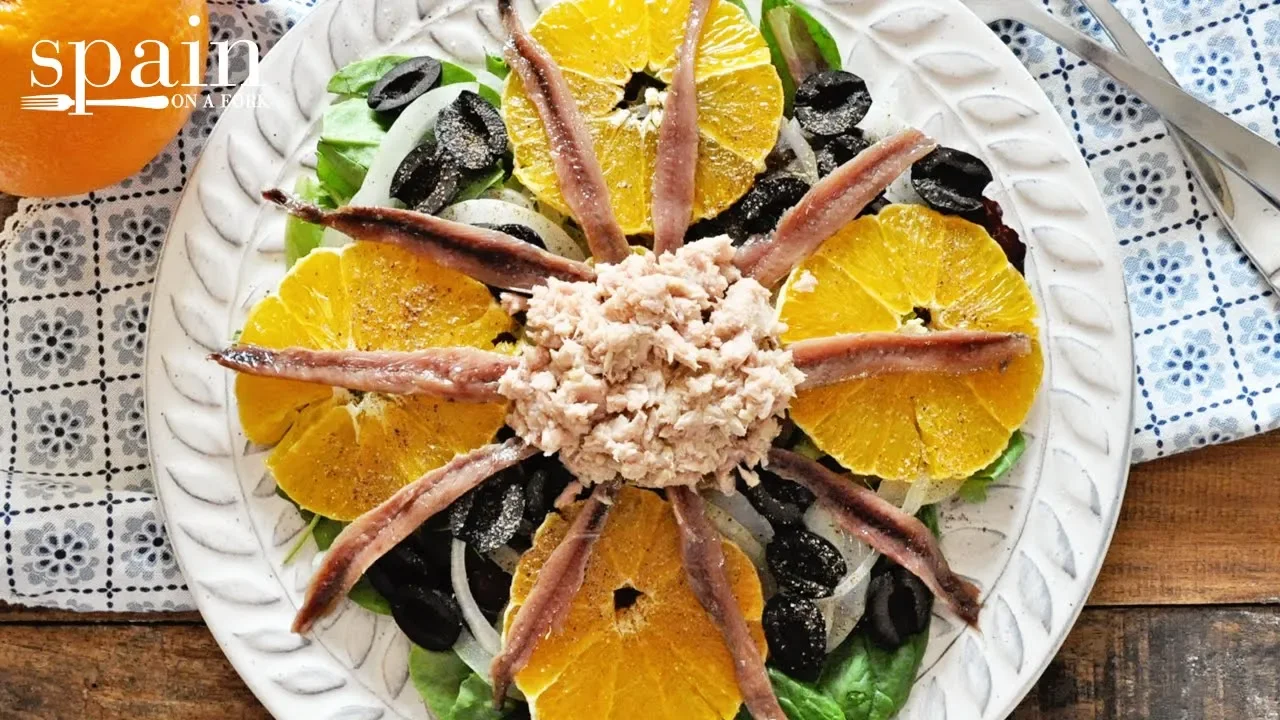 Spanish Salad with Oranges, Anchovies & Tuna