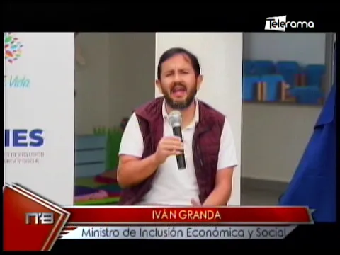 Campaña Dar una mano Digital busca disminuir brecha de acceso a Tics