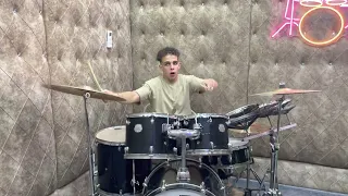 اسمع حضرات يبني انا جيت لايف         شارون درامز دندنها