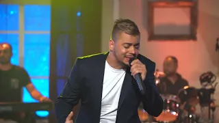 Daniel Trencovski - Nije ljubav fotografija (LIVE Showroom 2022)