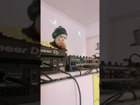 #dj #electronica #djs #arjaus #techno #musicatechno #deephouse #electronica #technodance #house