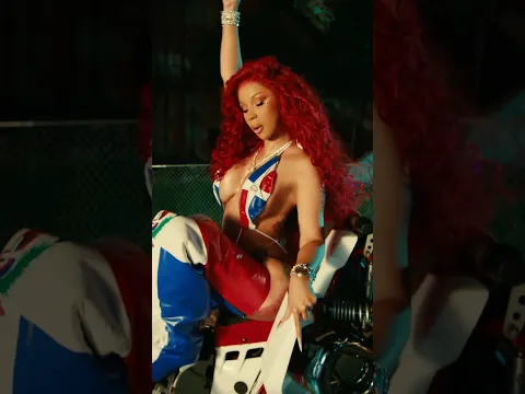 AH HA music video is OUT NOW.. drop ya 🍆 and 🍈 emojis after you watch it