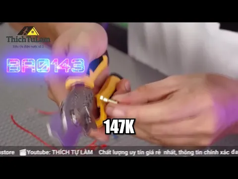 Xem video