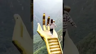 يد بوزا في الصين دندنها