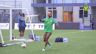 WALICHOKIFANYA PACOME MUDATHIR NA BACCA KWENYE MAZOEZI KUELEKEA MECHI ZA KIMATAIFA 