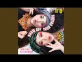 Download Lagu Show off Your Colors