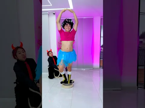 Convertí a Camilo en una muñeca 🤣 @LayaraOficialMusic #layara #comedy #viralshorts