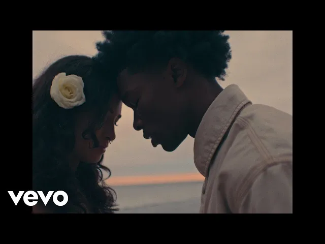 Download MP3 d4vd - Here With Me [Official Music Video]