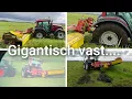 Download Lagu Trekker ZAKT PLOTSELING WEG in gat en ZIT VAST tijdens het maaien| Boer Gerrit vlogt