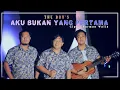 Download Lagu The Boy's Trio - Aku Bukan Yang Pertama [Lagu Pop Indonesia Terbaru 2020] (Official Music Video)