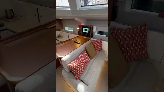 ‘Have a look at the master cabin on here’ #yachting #sailingboat #luxuryyachtlife #luxurylifestyle