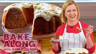 How to Make Applesauce Bundt Cake