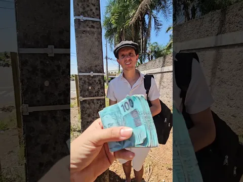 Milionário resolve ajudar moço e ele retribuiu com o mínimo que tinha, acabou recebendo um grande so
