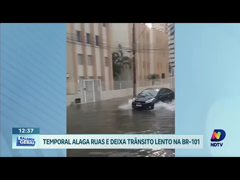Chuva intensa alaga ruas e complica trânsito na BR-101 em São José e Biguaçu