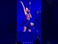 Download Lagu Hug and kisses dance performance #jisoo #blackpink
