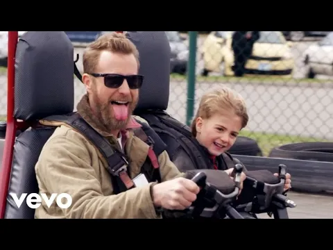 Download MP3 Dierks Bentley - Living (Official Music Video)