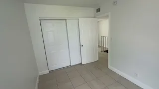 AVAILABLE FOR RENT 4100 NW 16TH AVE - 15 Oakland Park FL 33309