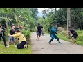 Download Lagu Compilation of videos of the day through a single mother and the wholehearted help of the police