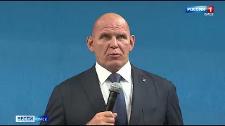 Трехкратный олимпийский чемпион Александр Карелин посетил Омск