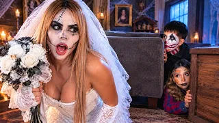 JUGAMOS A LAS ESCONDIDAS DISFRAZADOS!!🎃👻