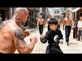 Lagu 外國拳王揮拳挑釁，中國太極高手以柔克剛，瞬間秒殺全場 🔥 抗日 | Kung Fu
