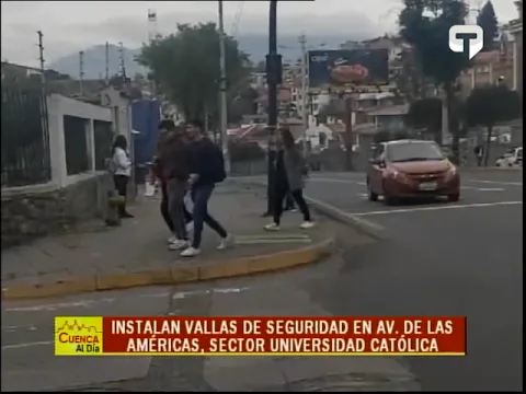 Instalan vallas de seguridad en av. de las Américas, sector universidad Católica