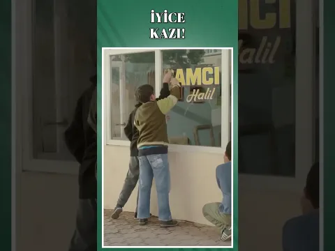 Video Thumbnail: Mahallenin Çocuklarından Camcı Halil'e Şaka! | Şipşak Anadolu #shorts
