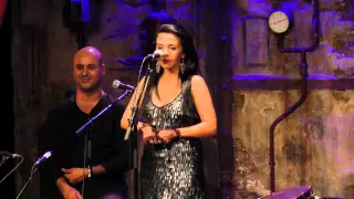 Naanaa Algenina Donia Massoud Comedy Club Paris Lundi C Est Rémy نعناع الجنينة دنيا مسعود 