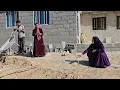 😱 What news does Narges have for Mohammad and Ahmad? Does she have the courage to tell the truth?