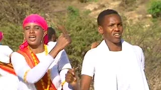 MUXIYADIIN SHAAHID IYO KHADRO DHAANTO HALGANKII AAN GALAY OFFICIAL MUSIC VIDEO 