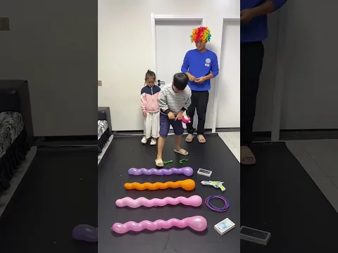 Family Balloon Stomp Challenge #Funny #Comedy #Fun #FunnyShorts #FunnyFails #FunnyGames