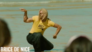 Brice de Nice - Scène culte - Tu n'aurais pas vu un ptit chien ?