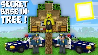 Download Why am I HIDING FROM THE POLICE INSIDE A TREE in Minecraft  SECRET BASE IN TREE ! MP3