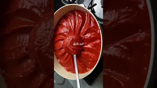 طريقة تحظير مطيشة الحك او الطماطم المركزة 