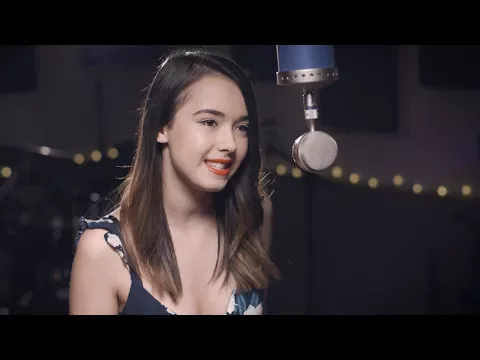 Download MP3 Despacito -  Luis Fonsi ft.Daddy Yankee (French Version | Version Française by Chloé - COVER )