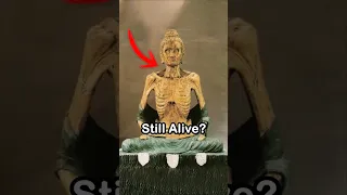 World s Scariest Statue