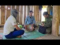 Bao went to see Sinh s father and demanded additional compensation