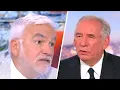 Download Lagu “Mais quelle honte de s’attaquer aux boomers !” : Pascal Praud indigné par les mots de Bayrou au 20h